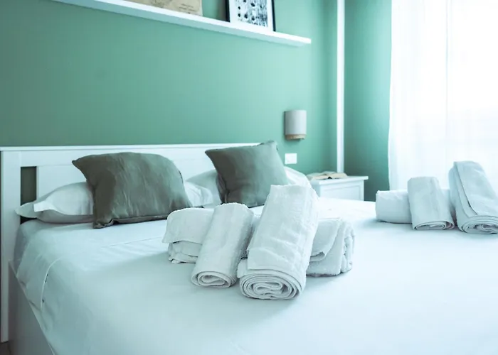 アパート Casa Rita ファーノ